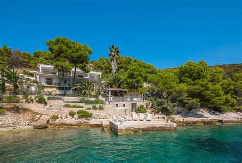 Luxury Villa Hvar Holiday, pool, private beach, yacht dock - Villas Croatia