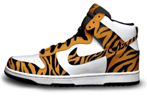 shoes, nike shoes, nike, tiger, tiger shoes, cute, tiger print, high ...