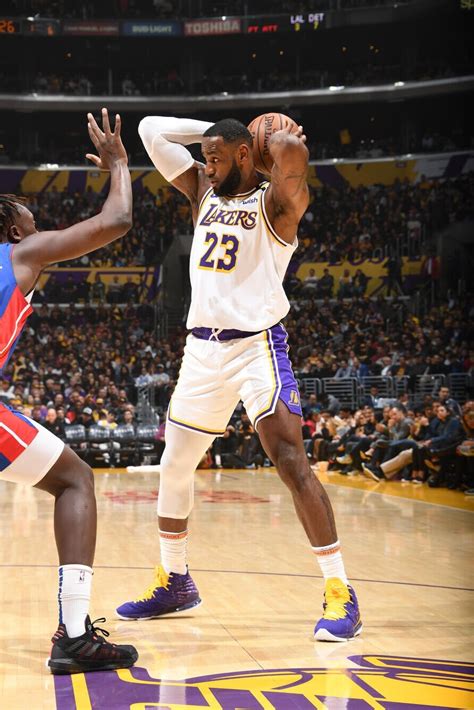 Photos: Lakers vs Pistons (01/05/2020) Photo Gallery | NBA.com