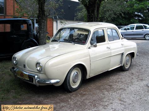 RENAULT DAUPHINE - Review and photos