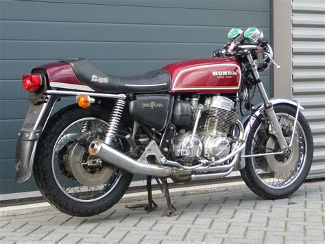 Honda CB750 F1 - 1977 • Blauweplaat Motoren