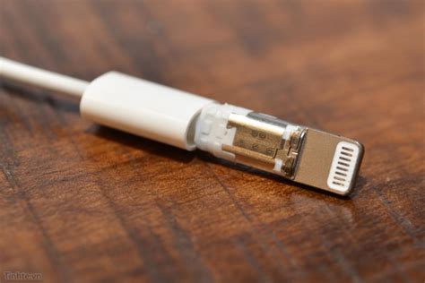 Apple Lightning to 3.5mm Headphone Adapter Leaked? [Video] - iClarified