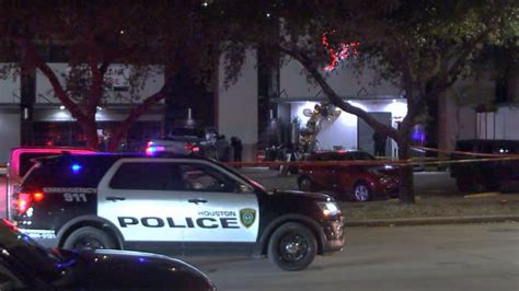 Woman killed, 3 deputies wounded in shooting at Houston club Video - ABC News