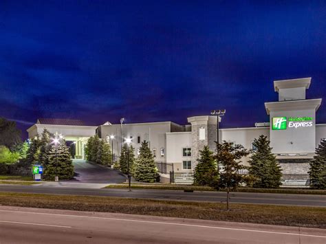 Wisconsin Dells Hotel near Lake Delton | Holiday Inn Express Wisconsin ...