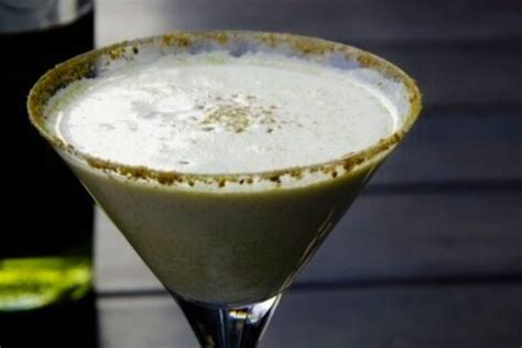 Pistachio Martini Recipe