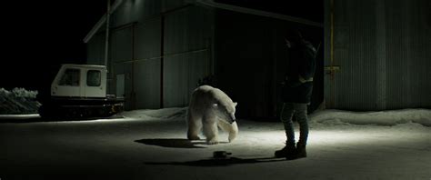 Photo du film Two Lovers and a Bear - Photo 5 sur 33 - AlloCiné