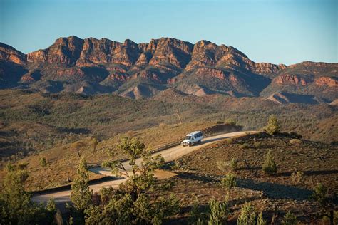 Wilpena Pound Resort's incredible Indigenous cultural tours