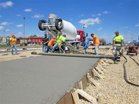 Roller Screeds: Common Questions Answered - Compact Equipment Magazine