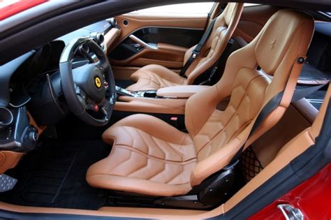 Ferrari F12 Berlinetta-interior