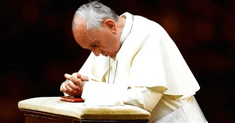 Having a Hard Time Praying? Tips From Pope Francis All Catholics Should ...