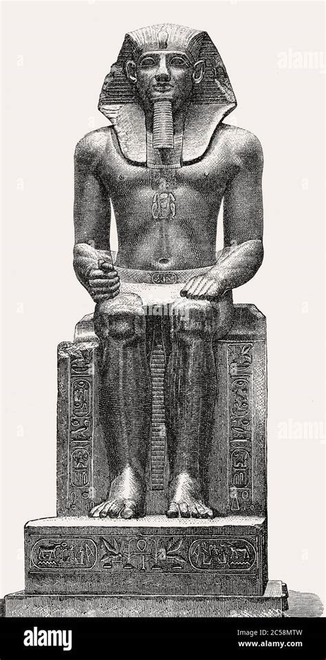 Colossal Pharaoh statue, Ancient Egypt Stock Photo - Alamy