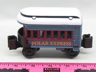 Lionel new The Polar Express Little Lines passenger observation car ...