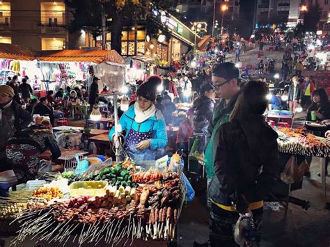 Experience going to Da Lat night market - AGO Tourist