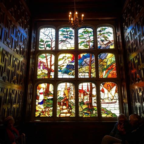 The Stained Glass Windows of Two Temple Place · Look Up London Tours