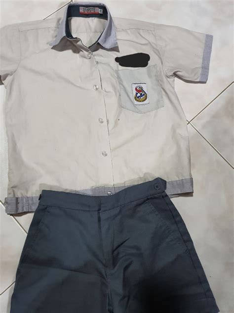 Hougang Primary School uniform, Babies & Kids, Babies & Kids Fashion on Carousell