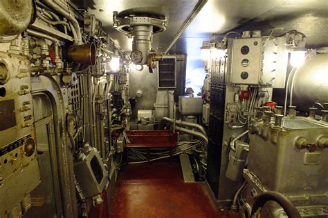 inside a turret on NC battleship | Flickr - Photo Sharing!