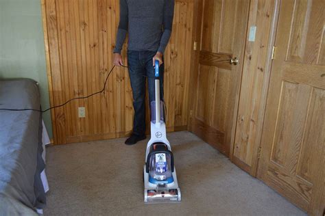 Hoover PowerDash Pet Compact Carpet Cleaner Review