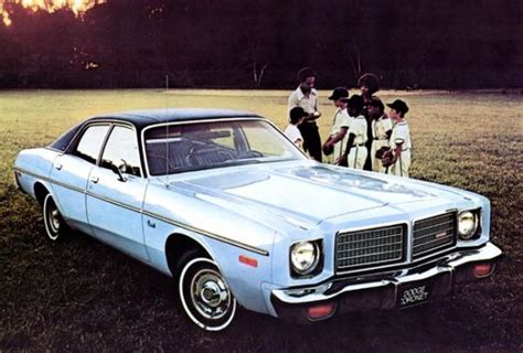 1975 Dodge Coronet - Information and photos - MOMENTcar