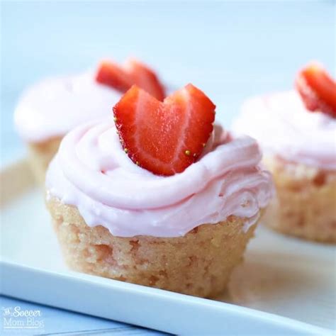 Gluten Free Strawberry Cupcakes - The Soccer Mom Blog