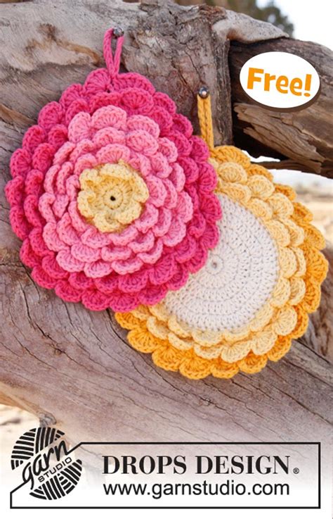 Fanciful Flower Potholders Crochet Free Pattern