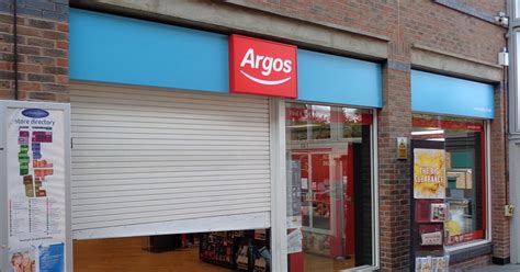 Promotions on Facebook for £2 PlayStation consoles at Argos are fake – Full Fact