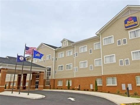 Holiday Inn Express & Suites Charlottesville - Ruckersville - Ruckersville Hotels, Virginia ...