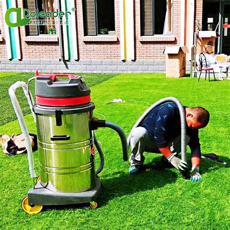 How to keep artificial grass clean？