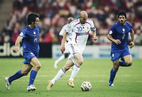 Zinedine Zidane vs Italy 2006 | Zinedine zidane, World cup, Sports