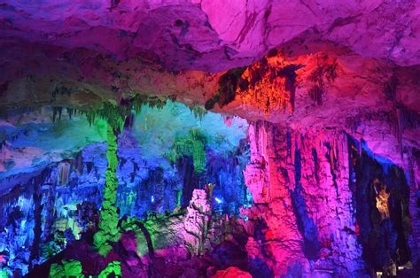 Our Amazing Planet Earth: Reed Flute Cave