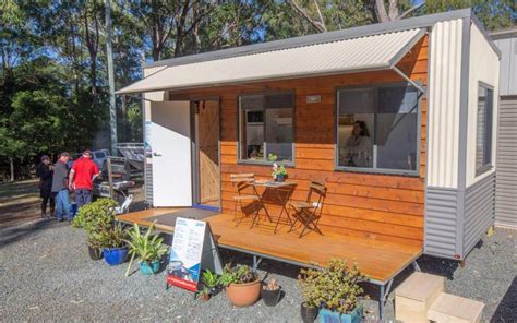 Beach Shack by Tiny Homes Tilba Australia | Tiny house australia, Tiny ...