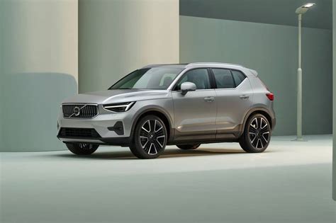 2023 Volvo XC40 Prices, Reviews, and Pictures | Edmunds