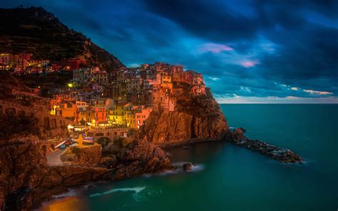 Wallpaper Italy, Manarola, Cinque Terre, sea, night, lights 3840x2160 UHD 4K Picture, Image