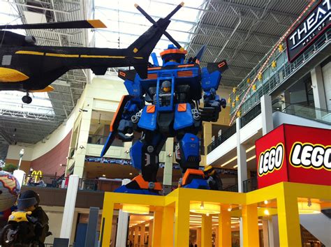 Lego Store in Mall Of America | Lego store, Travel friends, Mall of america