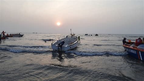 जुहू बीच मुंबई घूमने की पूरी जानकारी – Juhu Beach Mumbai in Hindi - Holidayrider.Com