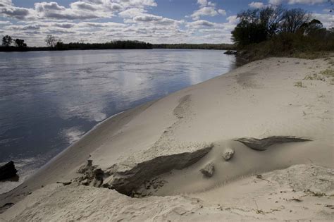 Free picture: large, gray, sand, dune, shoreline, river