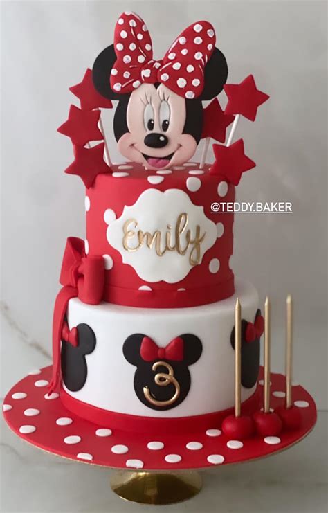 Marvelous Red and White Minnie Mouse Cake - Between The Pages Blog