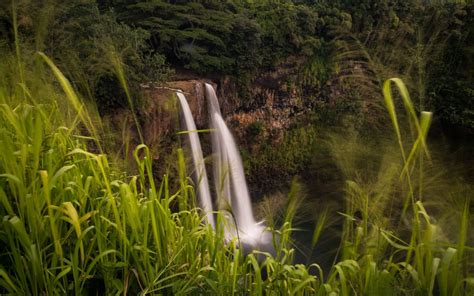 5 Kauai Waterfalls You Can't Miss on Your Hawaii Trip!