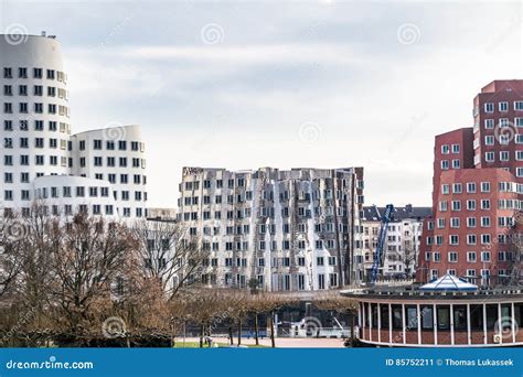 Skyline of Duesseldorf editorial photo. Image of duesseldoerf - 85752211