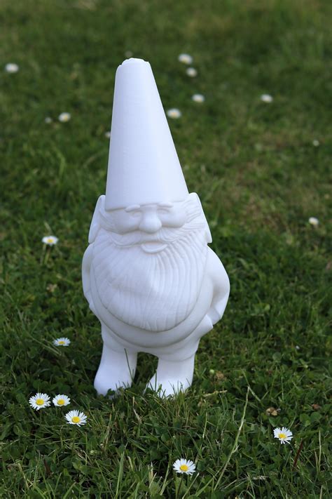 Chompski Gnome Statue - Etsy Hong Kong