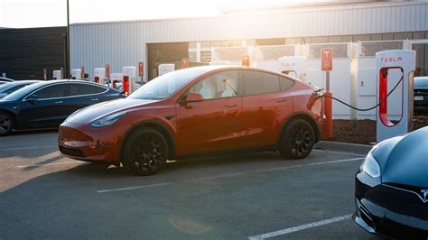 Tesla Reaches 30,000 Superchargers Landmark Worldwide - autoevolution