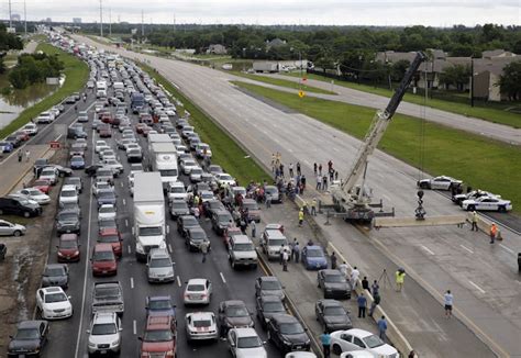 Widespread flooding follows record rainfall overnight in Dallas-Fort ...