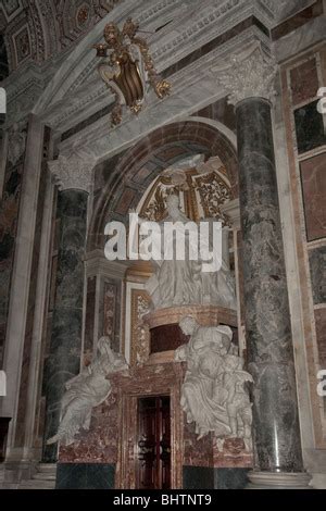 Monument to Pope Benedict XIV, St. Peter's Basilica, Vatican City Stock Photo - Alamy