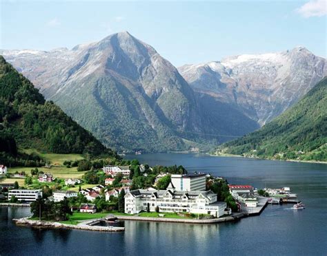 The 12 Best Hotels in the Sognefjord | kimkim