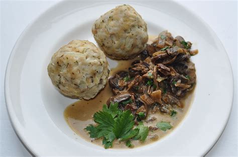 Just eat it!: An Austrian Dish - Bread Dumplings with Mushroom Sauce