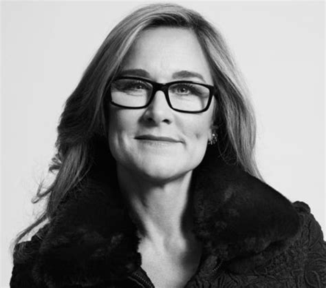 Burberry CEO Angela Ahrendts leaving for Apple - Tech News - Digital Spy