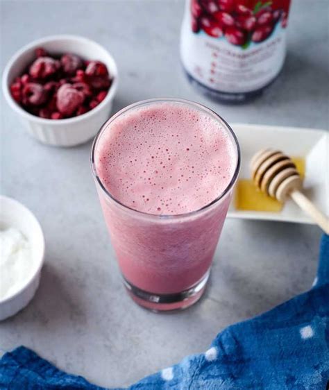 Cranberry Juice Smoothie - I Heart Vegetables