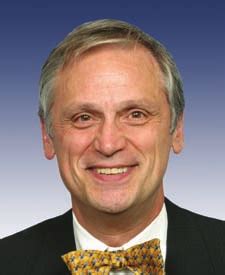 Earl Blumenauer Biography, Earl Blumenauer's Famous Quotes - Sualci ...