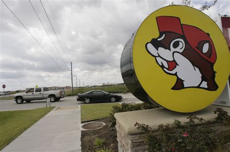 25 amazing things you probably didn't know about Buc-ee's | Florida, Buc, Vacation time