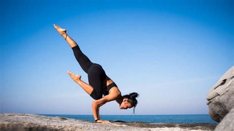 Yoga for flexibility :15 yoga poses that change your body.