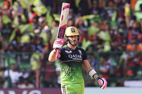 Faf du Plessis brought up his fifty off 31 deliveries | ESPNcricinfo.com